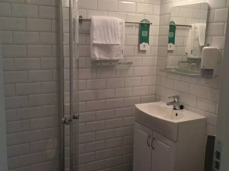 Søstrene Storaas Hotell