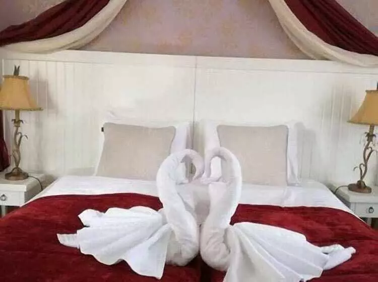 Søstrene Storaas Hotell