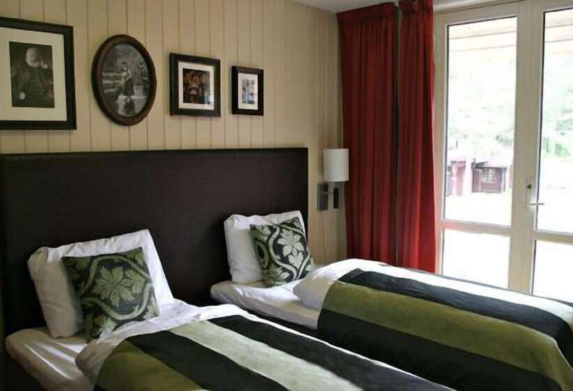 Søstrene Storaas Hotell