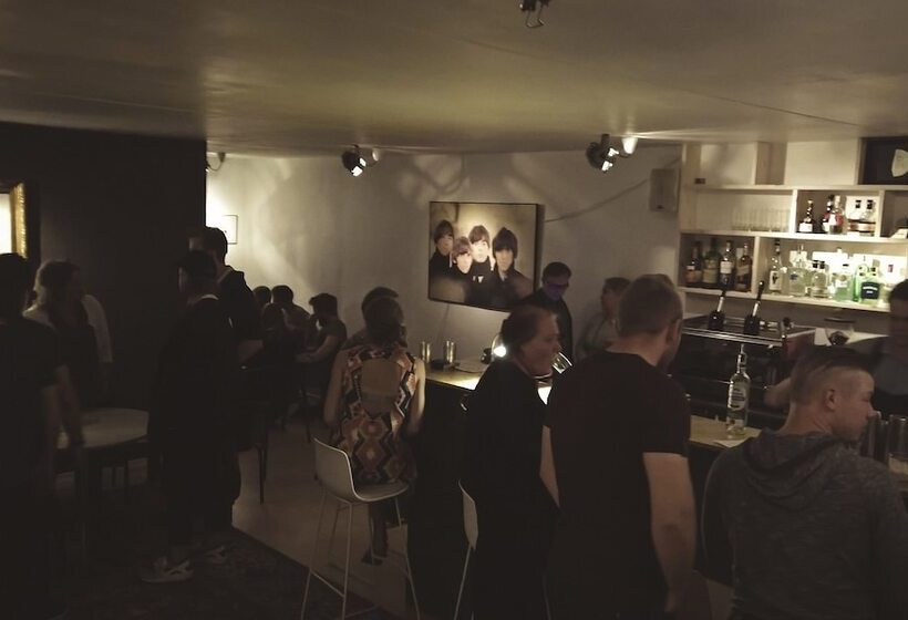 مبيت وإفطار Hos Engholm