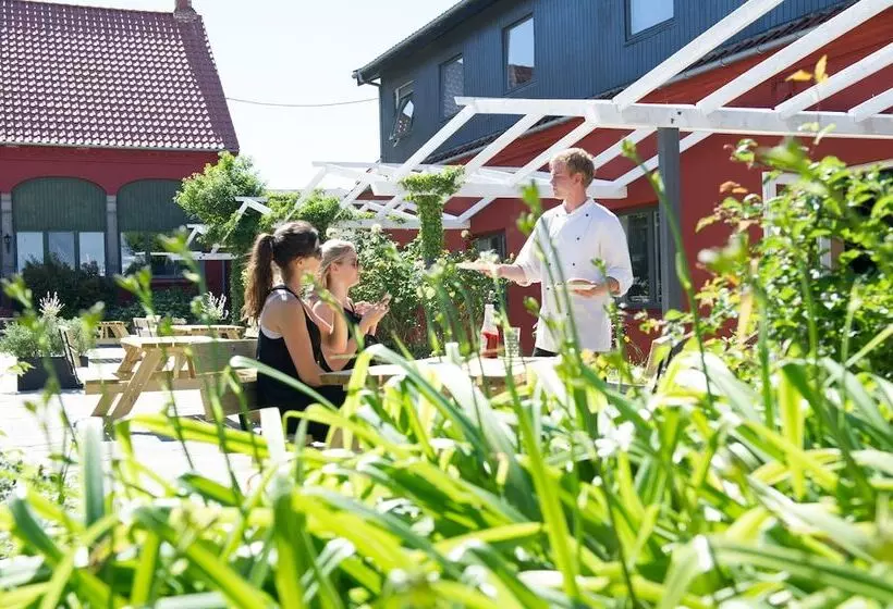 Bed and Breakfast Hos Engholm