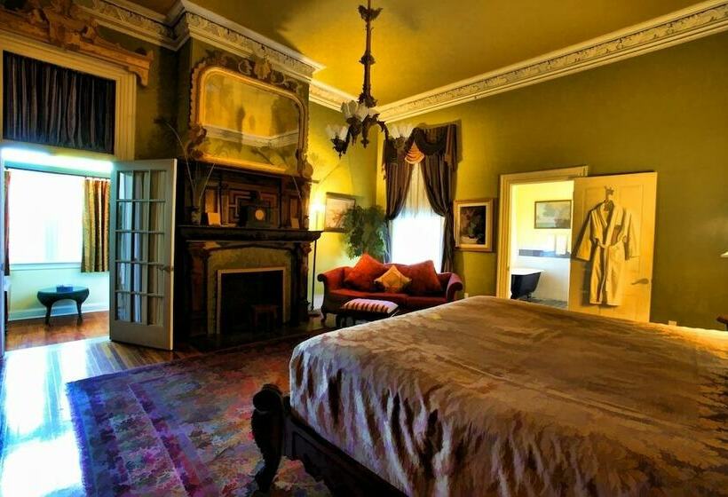 مبيت وإفطار The Southern Mansion