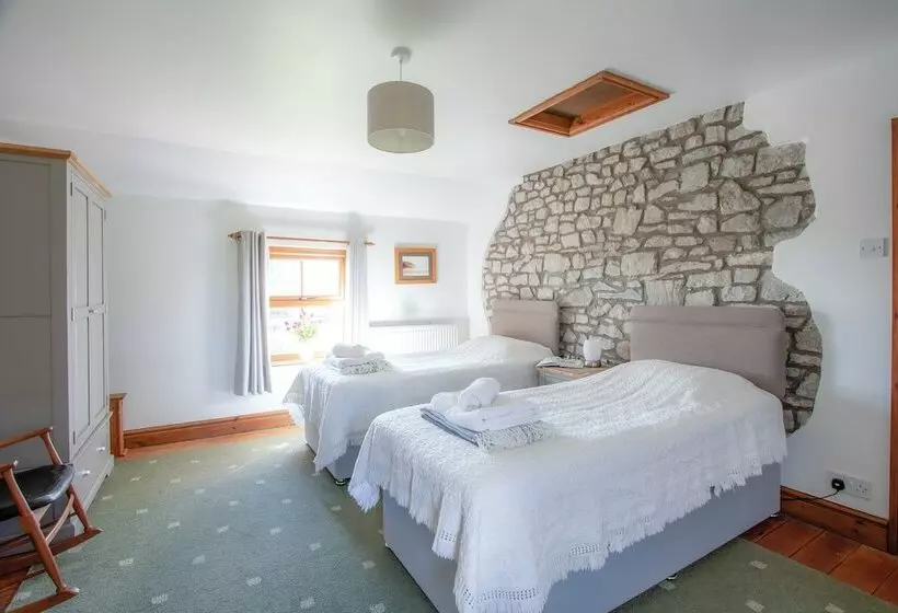Rose Cottage  Great Lunnon Farm