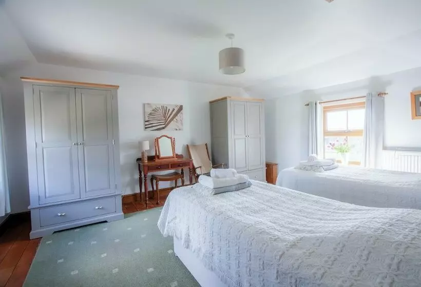 Rose Cottage  Great Lunnon Farm