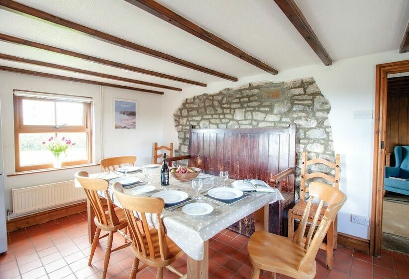 Rose Cottage  Great Lunnon Farm