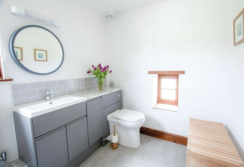 Rose Cottage  Great Lunnon Farm