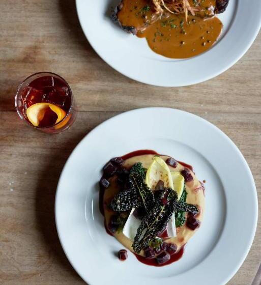 酒店 The Bell & Crown