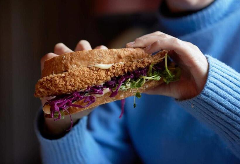 酒店 The Bell & Crown