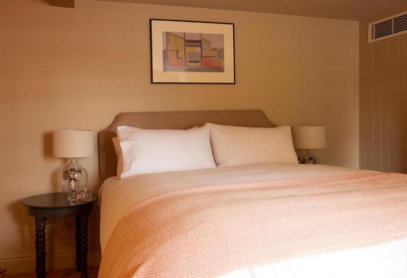 酒店 The Bell & Crown