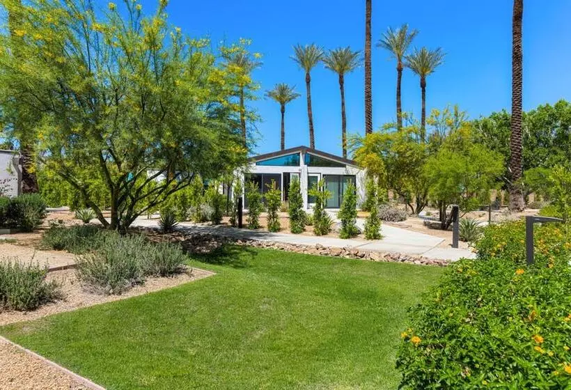 Hotelli The Paloma Resort