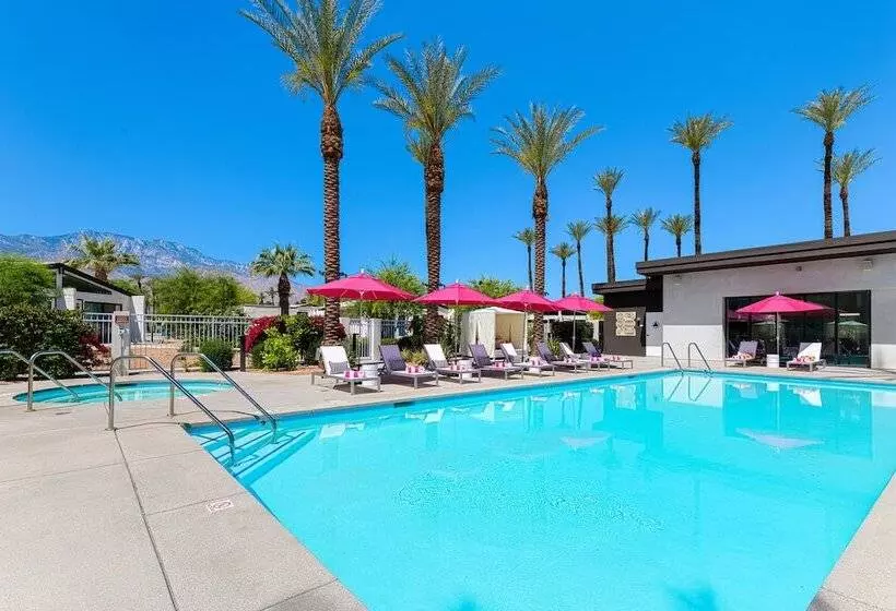 Hotelli The Paloma Resort