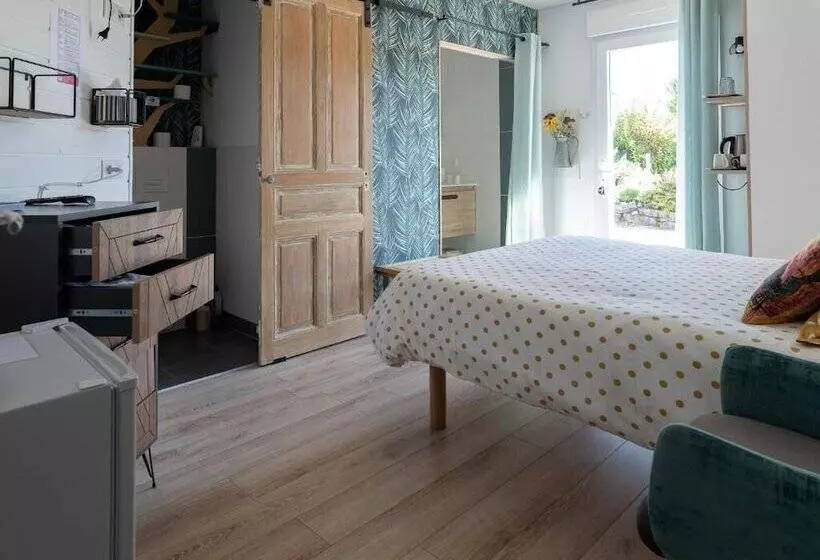 Majatalo Escale En Correze