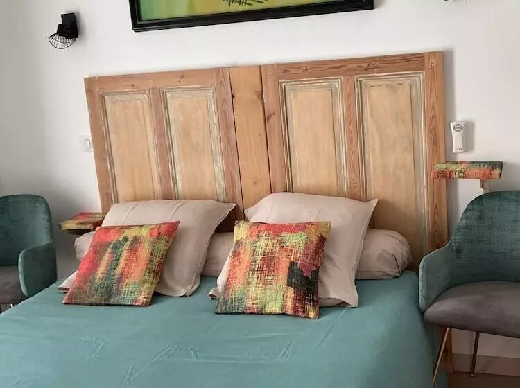 Majatalo Escale En Correze