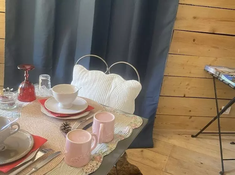 ペンション La Suite Inoubliable Avec Jacuzzi