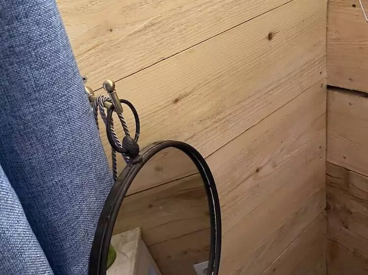 ペンション La Suite Inoubliable Avec Jacuzzi