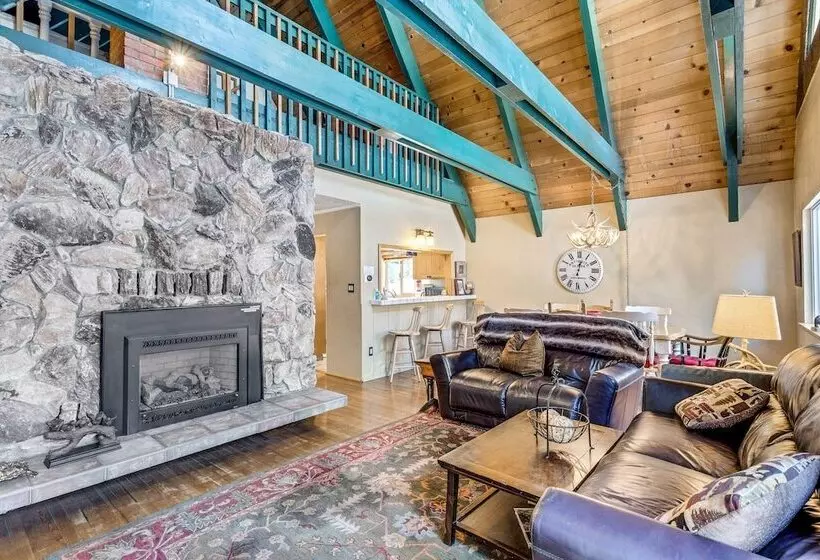 Multi Family Cabin In Great Location!   Home #183 By Bear Valley Vacation Rentals