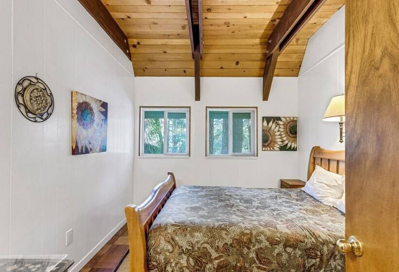 Multi Family Cabin In Great Location!   Home #183 By Bear Valley Vacation Rentals