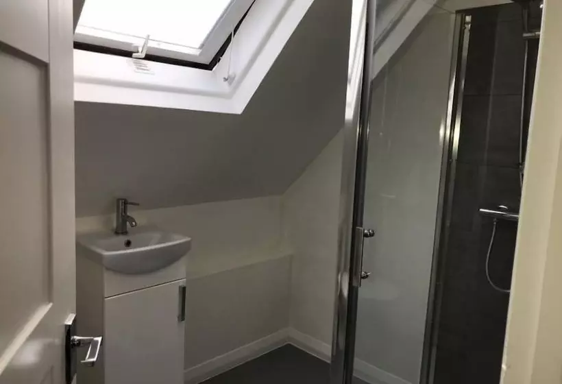 Stunning 100 Year Old Converted Coach House