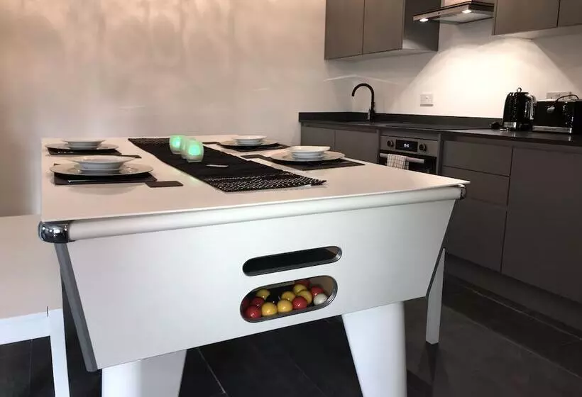 Stunning 100 Year Old Converted Coach House