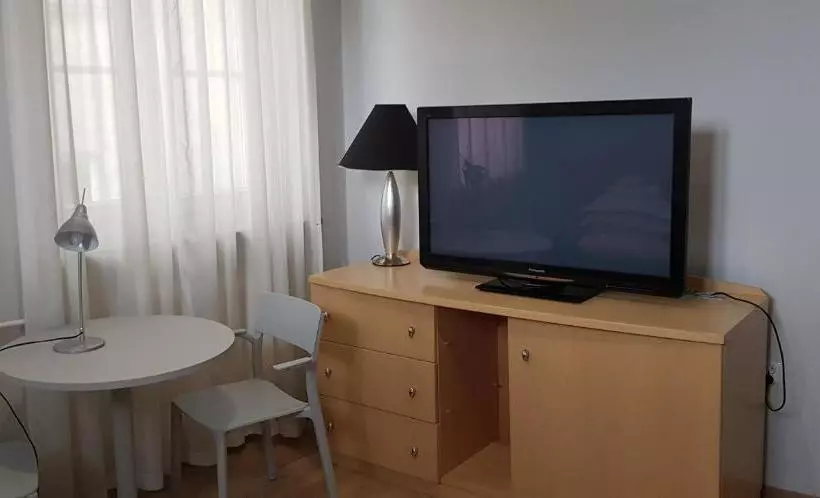 24w Apartments Rynek