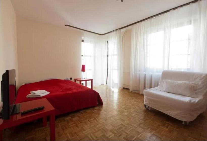 24w Apartments Rynek