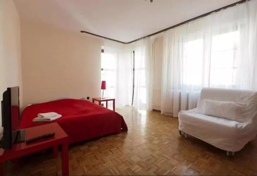 24w Apartments Rynek