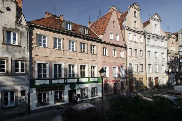 24w Apartments Rynek