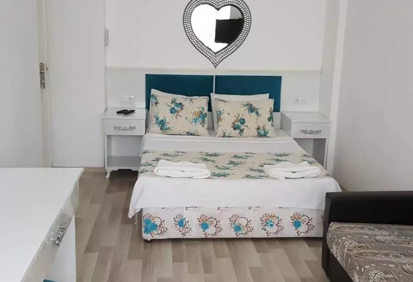 Отель Garden Alis