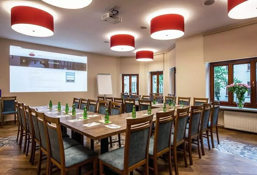 Aparthotel Hornigold W Zielonej Kamienicy