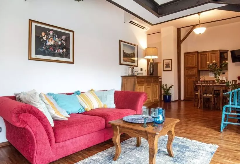 Aparthotel Hornigold W Zielonej Kamienicy