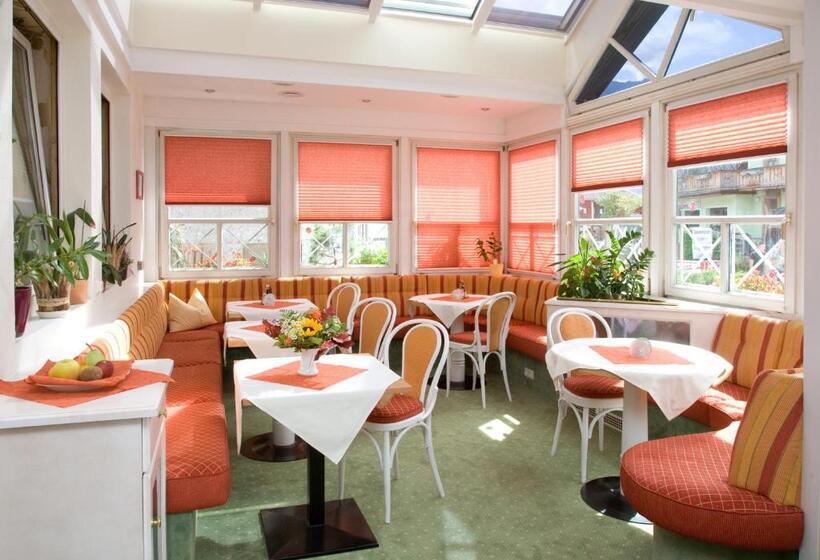 ベッドアンドブレックファースト Pension Koch