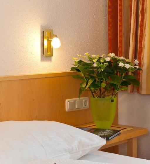 ベッドアンドブレックファースト Pension Koch