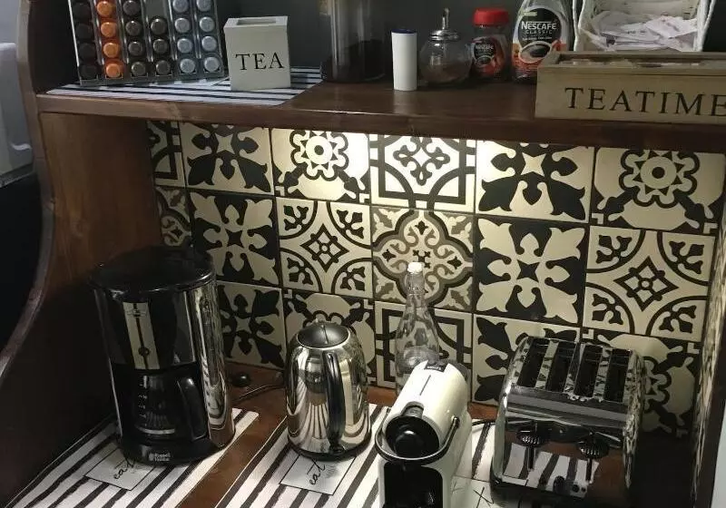 Hostal Boutique Khronos