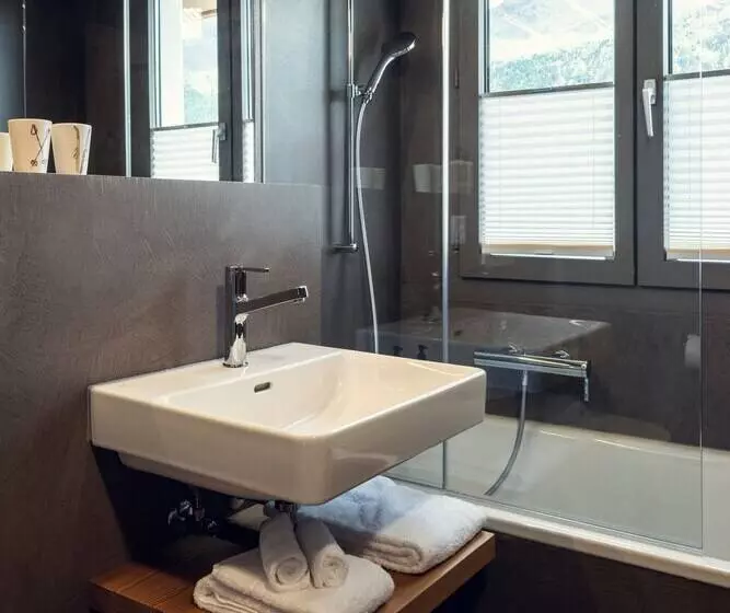 酒店 Conrad's Mountain Lodge