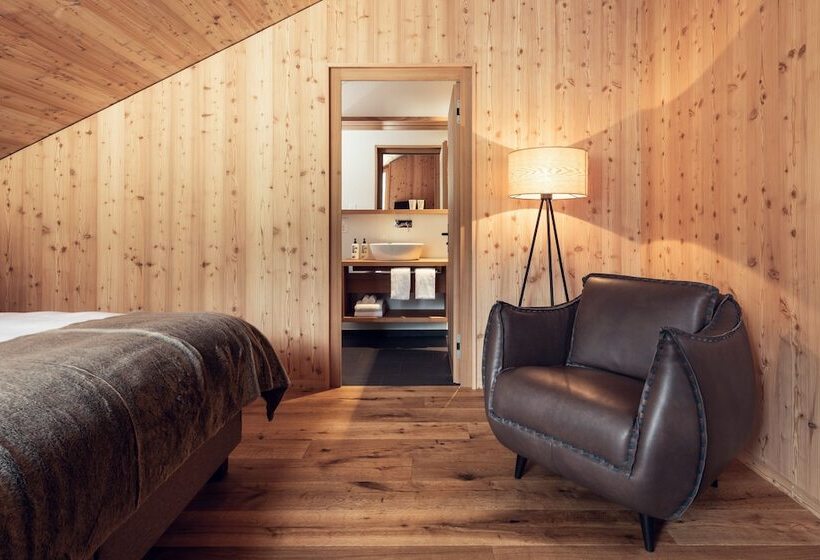 Hotel Conrad's Mountain Lodge