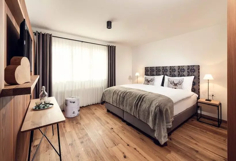 酒店 Conrad's Mountain Lodge