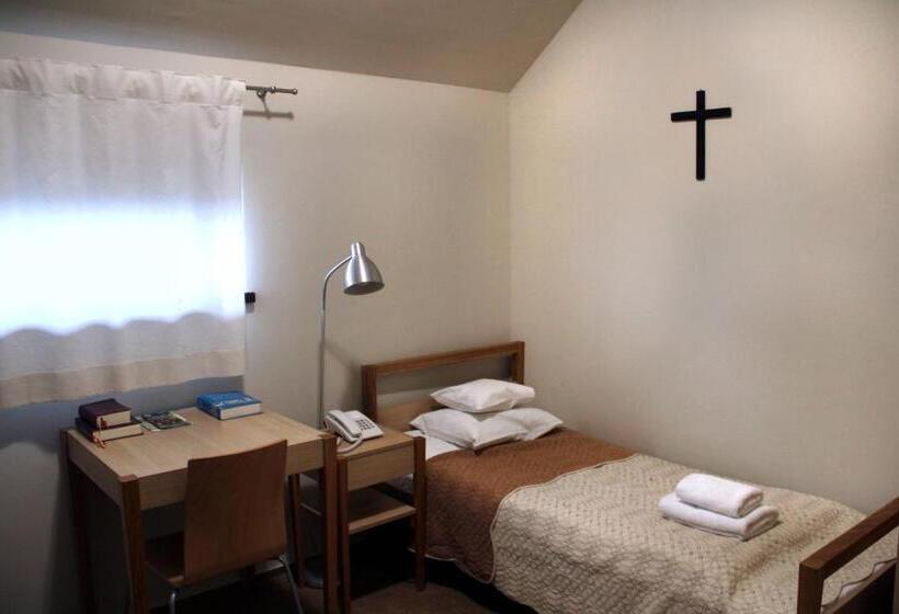 Otel Dom Gości Opactwa Benedyktynów