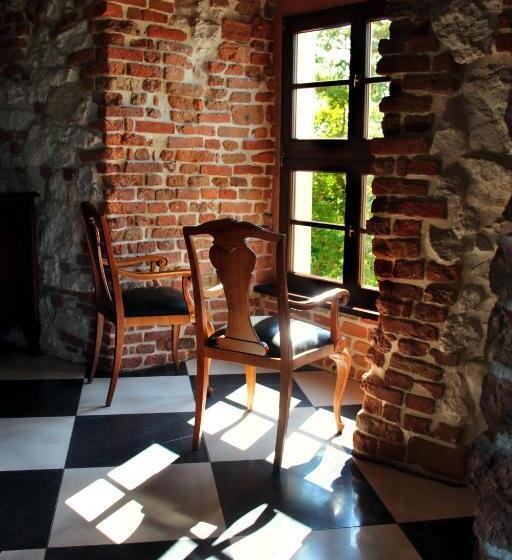 Otel Dom Gości Opactwa Benedyktynów