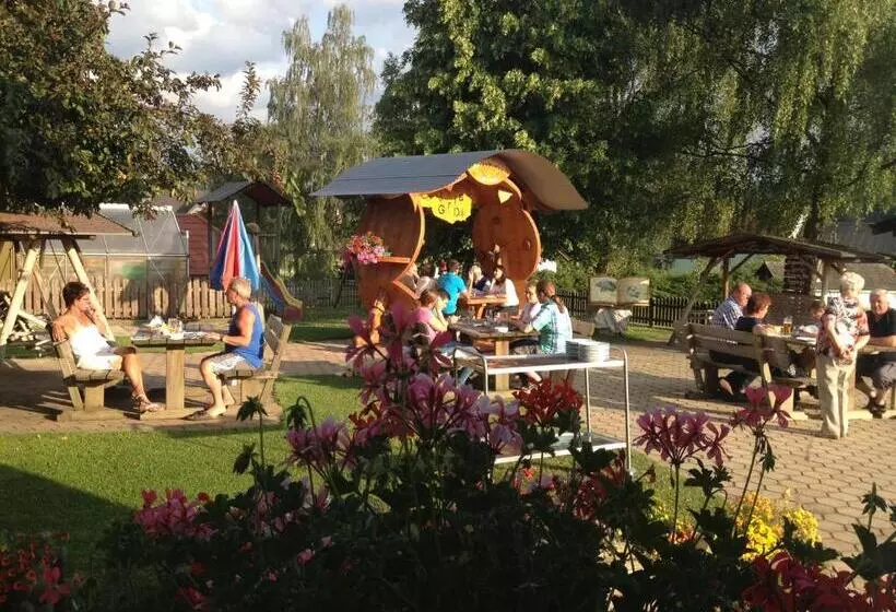 فندق Gasthof Zur Linde