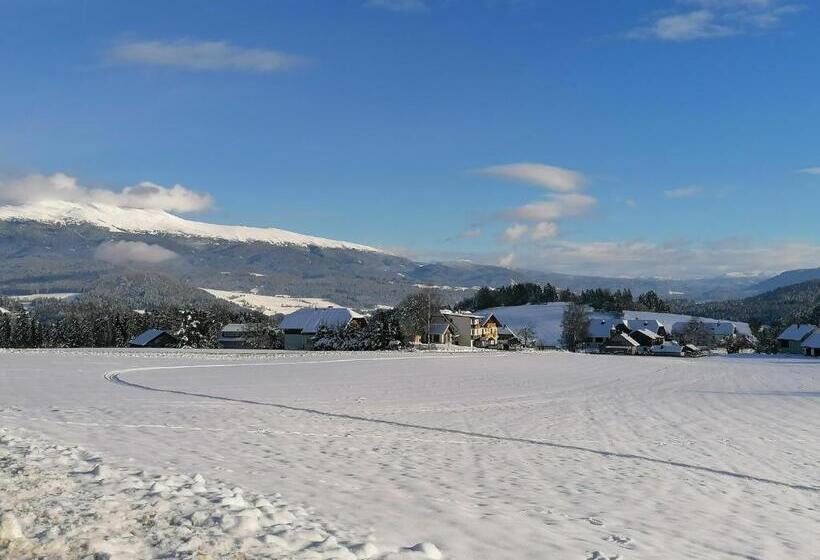 فندق Gasthof Zur Linde