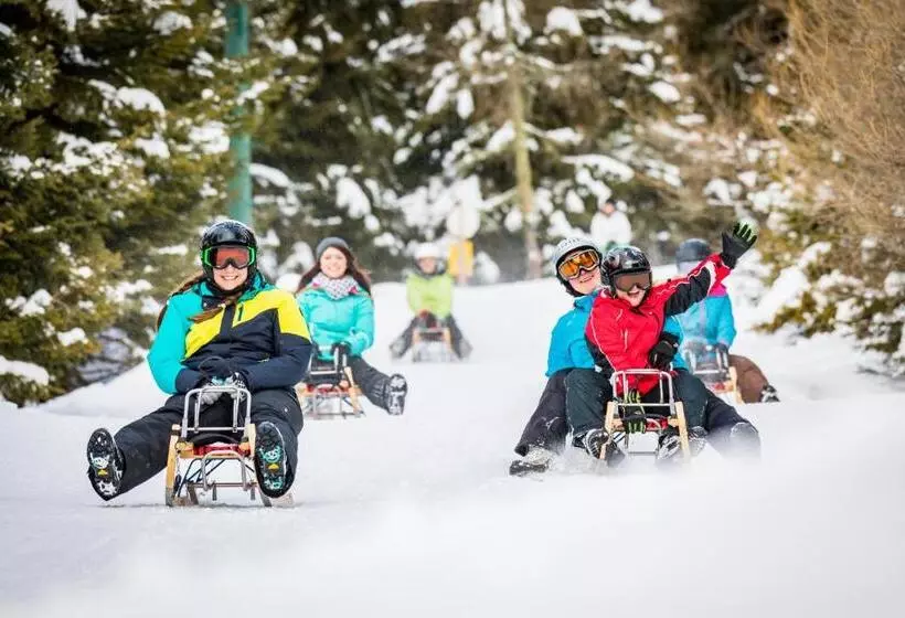 فندق Gasthof Zur Linde