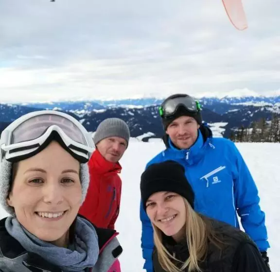 فندق Gasthof Zur Linde