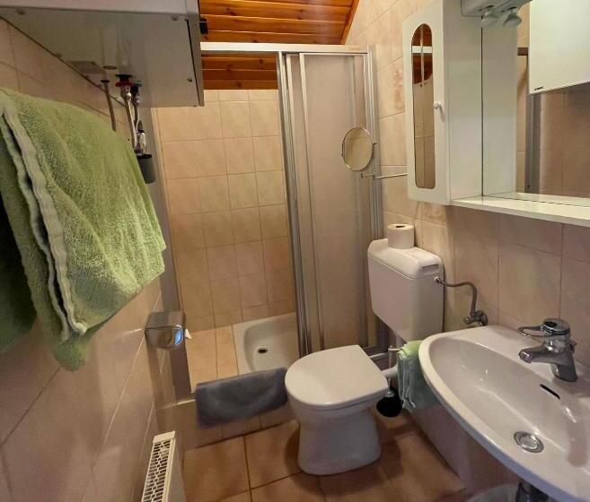 فندق Gasthof Zur Linde