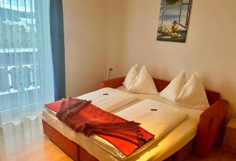 فندق Gasthof Zur Linde