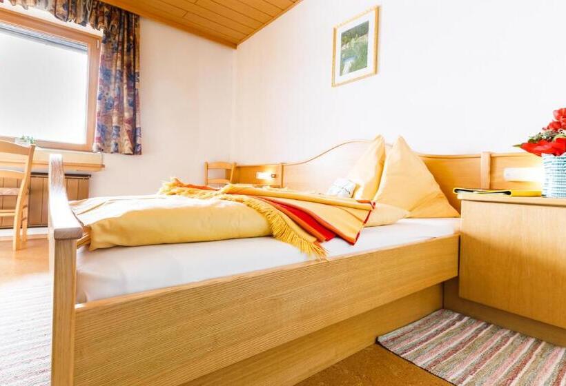 فندق Gasthof Zur Linde