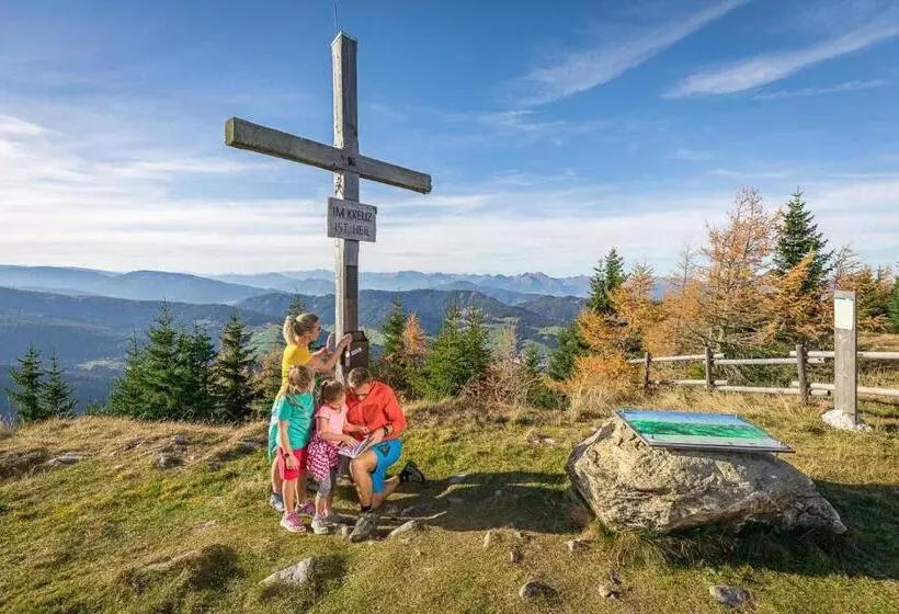 فندق Gasthof Zur Linde