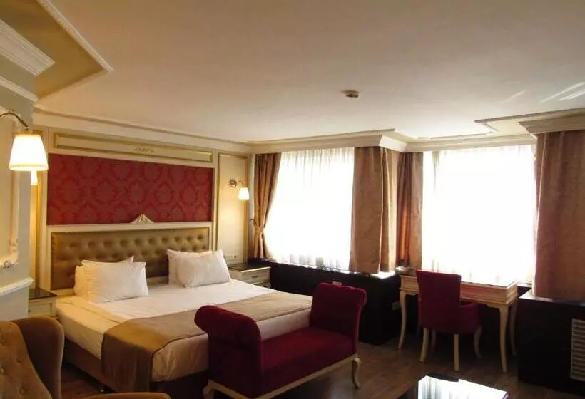 ホテル Kadikoy Park Suites