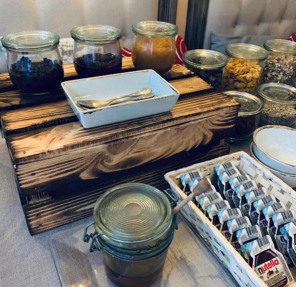 Отель Kolegiacki