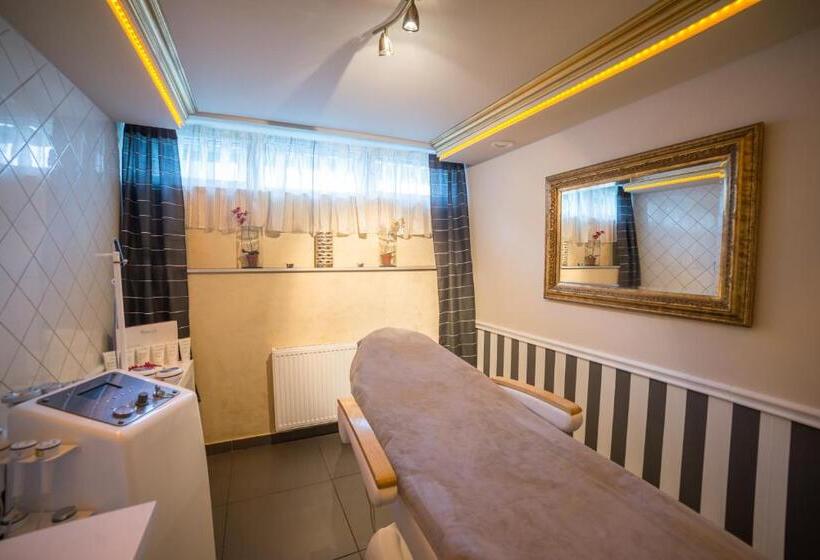 فندق Montebello Bussines & Spa