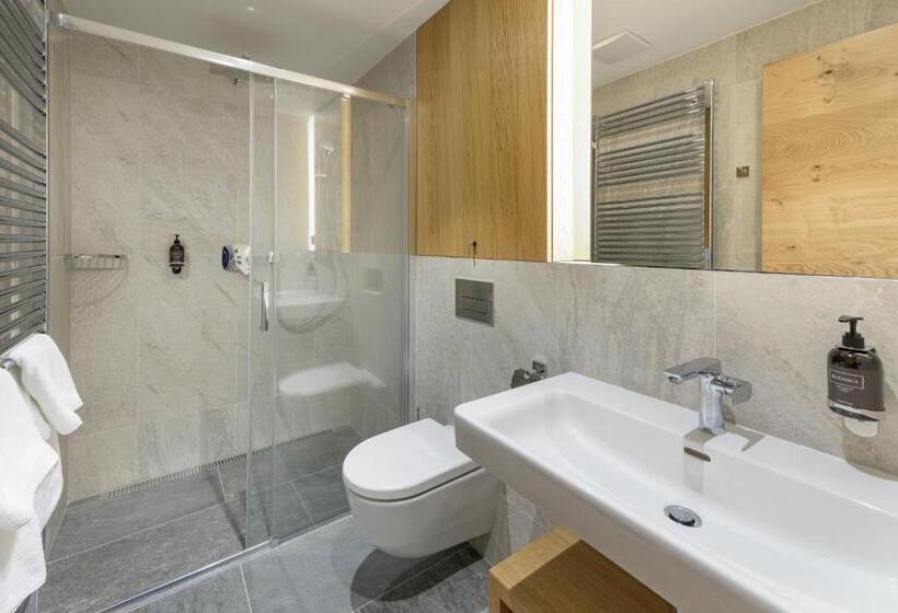 ホテル Palace Apartments